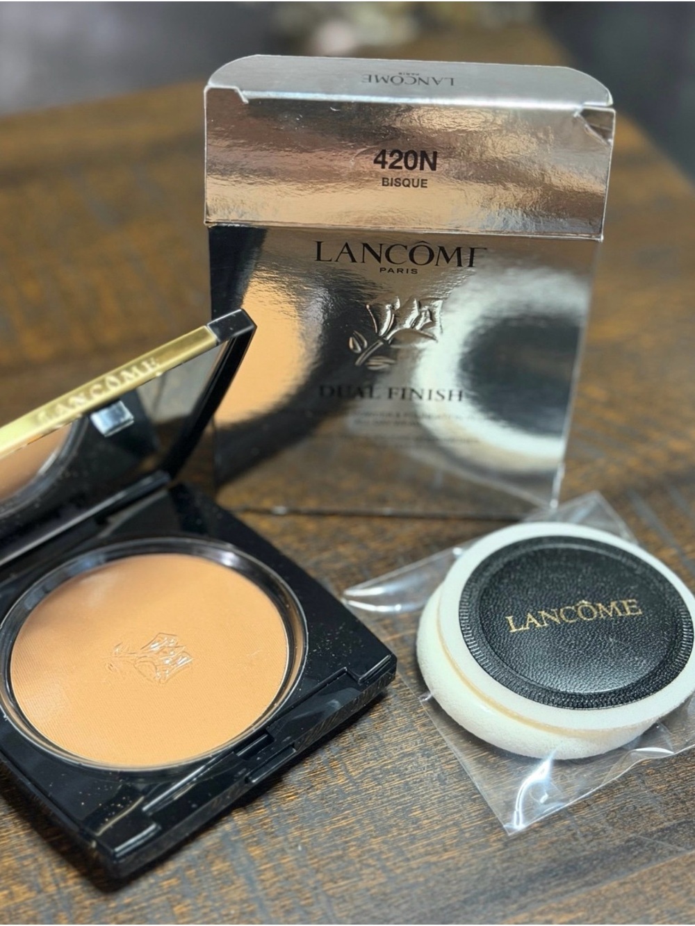 Lancôme Dual Finish Powder Foundation - Bisque (420N) Compact with Applicator